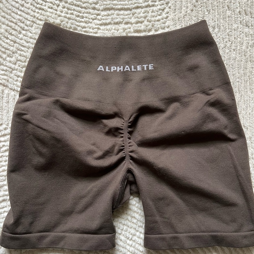 Alphalete Women's Chocolate Bike Shorts